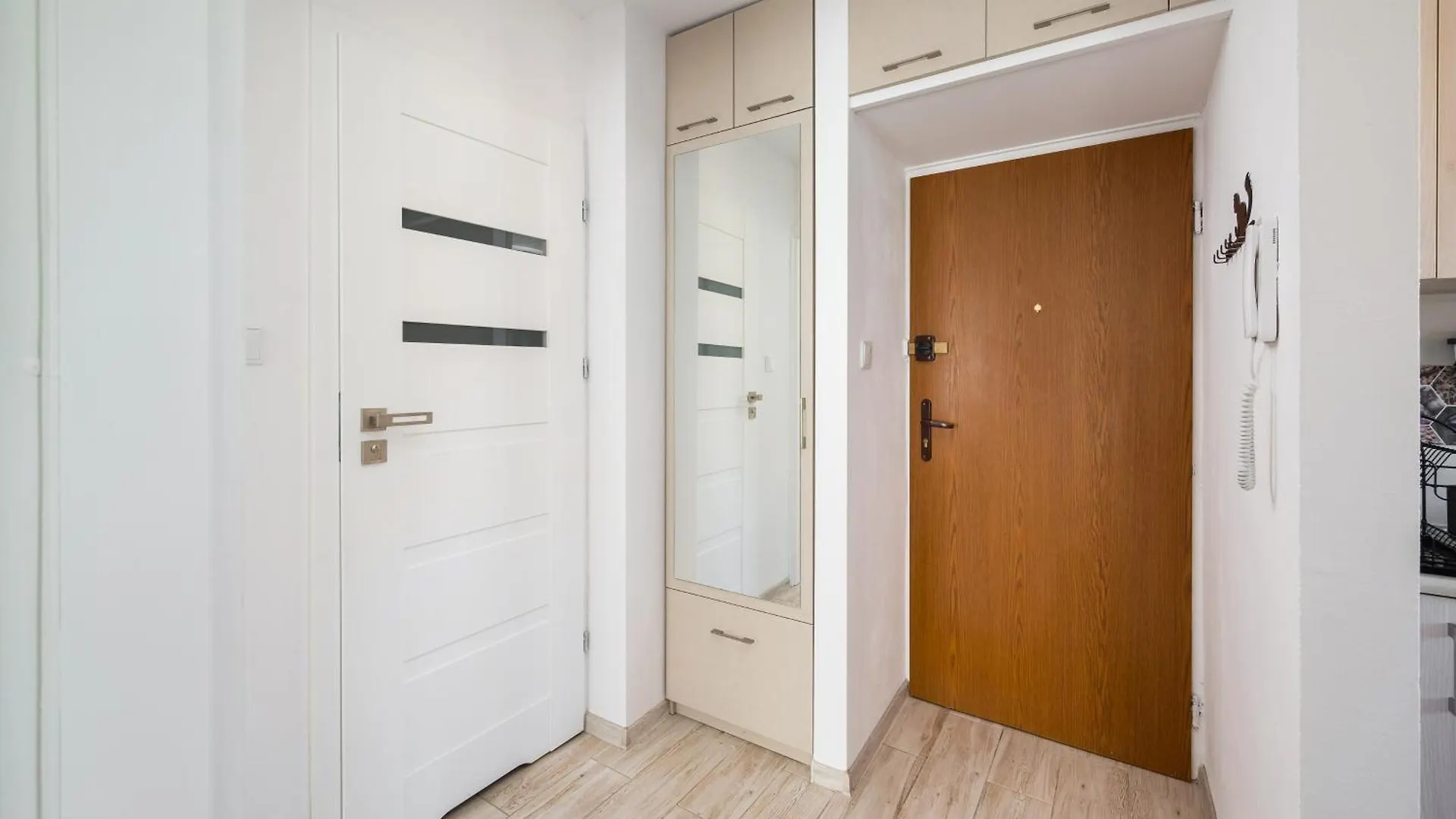 Bonifraterska City Centre Apartment Varşova